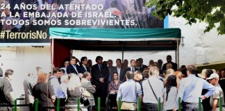 Recordaron a las víctimas del atentado contra la Embajada de Israel