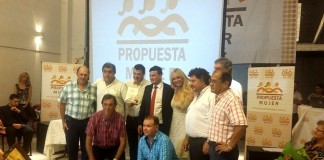 Propuesta Mujer distinguió a personas destacadas de la comunidad