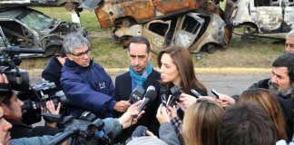 Tras mega operativo, Vidal y Tagliaferro visitaron el Barrio Carlos Gardel
