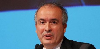 Detuvieron a José López cuando intentaba esconder 8 millones de dólares