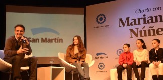 Marianela Núñez, con alumnas de danzas de San Martín