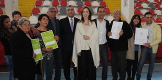 Vidal y Tagliaferro entregaron escrituras a vecinos de Morón