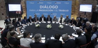 Bono sí, paritaria no