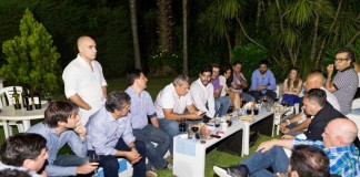 Reunión de referentes políticos y gremiales del Frente Renovador