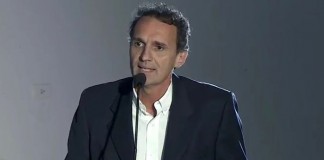 Katopodis otorga aumento del 25 % a los municipales