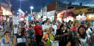 Reclamo docente: marcha de antorchas en Vicente López