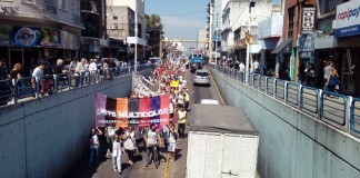 Manifestación de docentes de 3F terminó en la Municipalidad