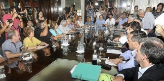 Fracasó la reunión de los gremios docentes con el gobierno bonaerense