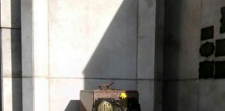 Robaron el busto de Ignacio Rucci del cementerio de Chacarita