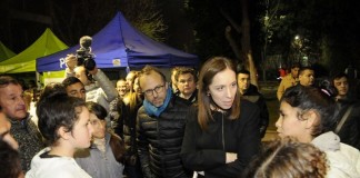 Vidal y Valenzuela visitaron el programa “Cerca de Noche”