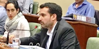 Gelay volvió a desmarcarse en el Concejo SI