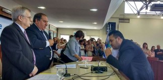 Valenzuela intima a retractarse al concejal Curto por “lesiva publicación”