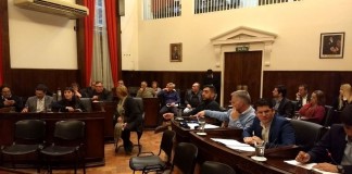 ¿Puntapié inicial?: Cambiemos aprobó el retiro del busto de Néstor Kirchner