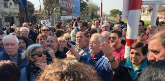 Vecinos de Carapachay reclaman por el cierre de la estación