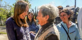 Vidal dialogó con vecinos de Ituzaingó