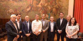 Homenaje en Morón por los 35 años de democracia ininterrumpida