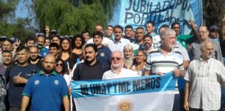 Pymes y sindicatos, movilizados contra el plan económico nacional