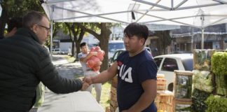 Valenzuela anunció la puesta en marcha de medidas sociales