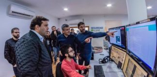 Zabaleta y Debandi visitaron el Centro Integral de Prevención