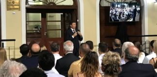 Posse marcó territorio para la nueva etapa política