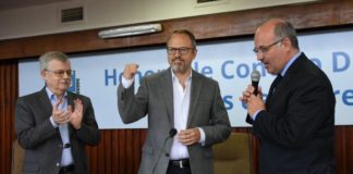 Valenzuela inició su segundo mandato con guiños pluralistas