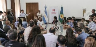 Lucas Ghi y su gabinete participaron de capacitación sobre género