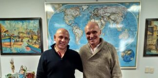 Espert visitó el STMVL