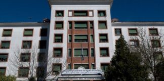 Increíble: Fiesta clandestina en el hospital Eva Perón