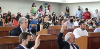 Arranca una era más polarizada en el Concejo 3F