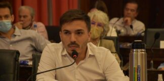 Mones Ruiz: “Decidimos ponerle un freno al oficialismo, balancear el poder”