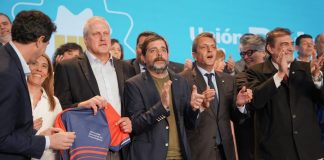 Apoyo de las universidades a la precandidatura de Massa