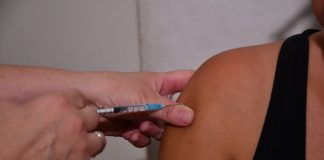 Morón refuerza la vacunación de COVID-19