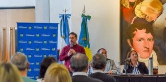 Pablo Descalzo encabezó la presentación de Mi Ituzaingó Digital