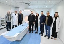 Moreira participó en la entrega de equipamiento para el hospital Eva Perón