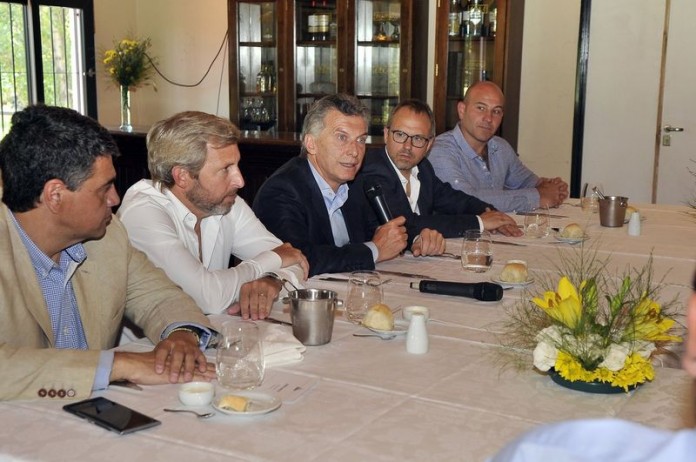 Valen_ Macri_comida
