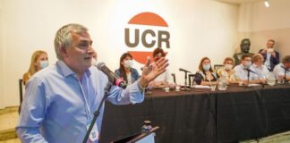 Los primeros movimientos de Morales como presidente de la UCR