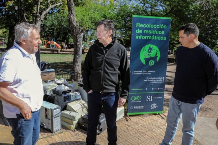 Jornada de recolección de residuos informáticos 1