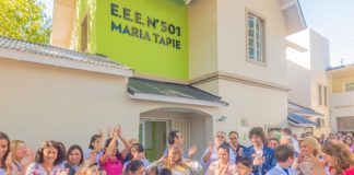 Andreotti visitó las nuevas instalaciones de la Escuela 501